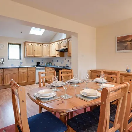 3 Bed In Sz083 Holiday home *