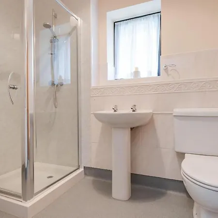 Σπίτι διακοπών 3 Bed In Sz083